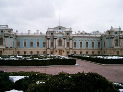 Mariinsky Palace, Kiev, Ucraina descriere, fotografie, unde este pe hartă, cum să obțineți