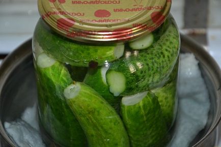 Pickles a téli egyliteres és 3 literes kanna, sterilizálás nélküli, receptek képekkel