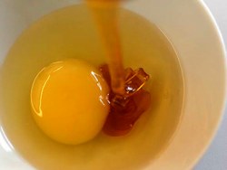 Mască pentru păr de ouă, utilizarea unei măști de ou pentru păr, rețete pentru măști de păr cu un ou