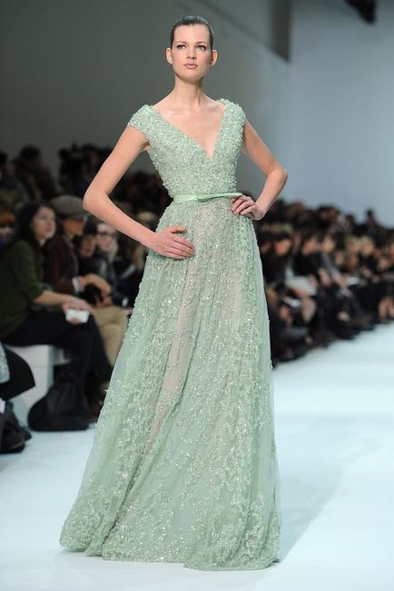 Elegant rochii de colecție elie saab chic de la faimoasa fotografie designer