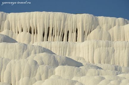 Se odihnește în Pamukkale, călătorește cu izvorul