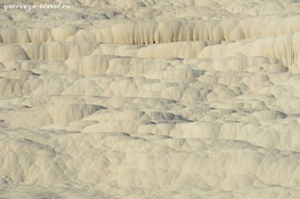 Se odihnește în Pamukkale, călătorește cu izvorul