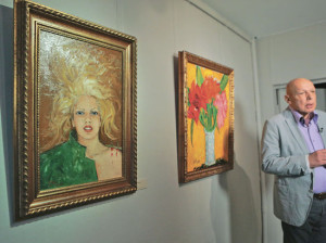 Відкрилася виставка картин Катерина Васильєва «квіти з неволі»
