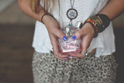 Illatszertár ínyencek nem tud ellenállni! 10 a legtöbb „finom” szerelmeseinek édes parfüm
