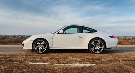 Dezvăluim esența coupe porsche 911 carrera 4