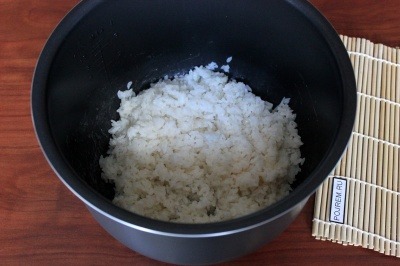 Rice sushi multivarka - lépésről lépésre recept, hogyan kell főzni fotókkal