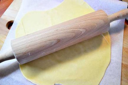 Рогалики пісочний - рецепт сучасної домашньої кухні з фото