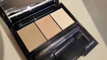Shiseido тіні для повік luminizing satin eye color trio be213 nude