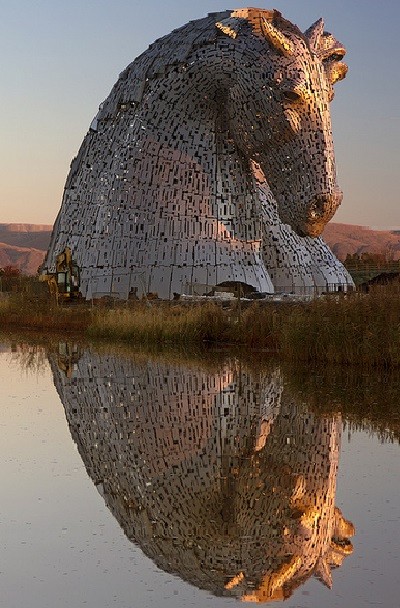 Scottish Konyoporoni Kelpi