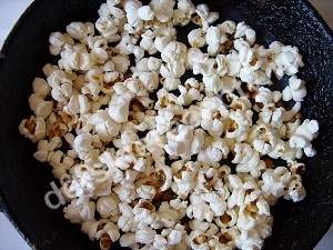 Édes popcorn otthon, gyermek receptek