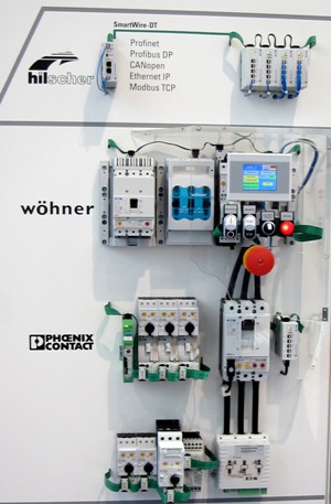 Smartwire-dt este o tehnologie inovatoare de cabluri de la compania eaton ruaut - un centru industrial
