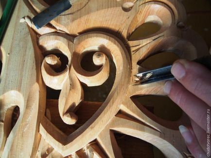 Створюємо різьблене дерев'яне панно з журавлем «крила ростуть з серця» - ярмарок майстрів - ручна