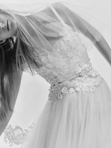 Весільні сукні elie saab 2016, lady in dress