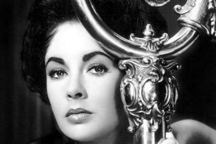 Elizabeth Taylor a murit, notebook-ul zarina