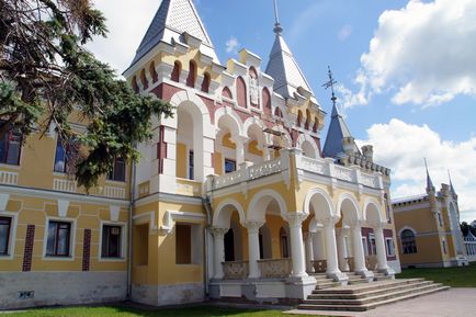 Manor de dervis de fundal în kituri - regiunea Ryazan - țara mamei