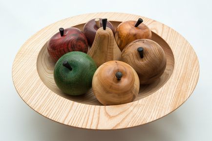 Ваза для фруктів кришталева двох'ярусна на ніжці, антикварні керамічні, з дерева, порцелянові