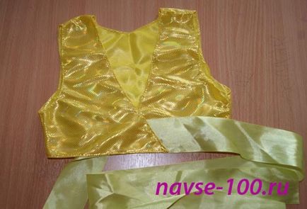 Costumul de Anul Nou Winx cu mâinile lor