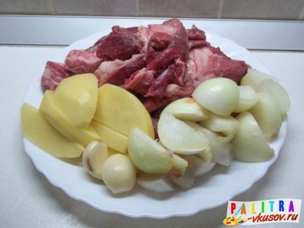 Cutleturi delicioase din carne de vită (foto-rețetă)