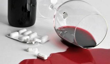 A kölcsönhatás alkoholt antibiotikumokkal, ha ez veszélyes valóban