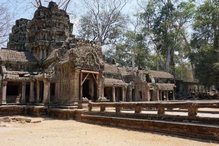 A templom komplexum Angkor Wat (Siem Reap, Kambodzsa)