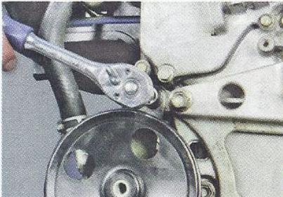 Заміна насоса гідропідсилювача рульового управління на автомобілях з двигунами qr20de nissan primera