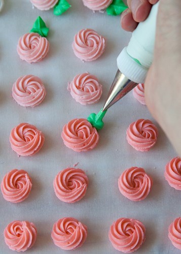7 Креативних способів використання насадки у вигляді зірки для тортів