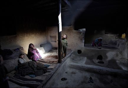 Afganisztán - Village szenvedélybetegek - hírek képekben