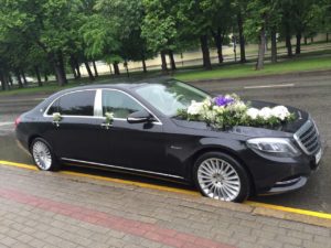 Rent a car - mercedes-benz s222 maybach - pentru o nuntă în Moscova și în regiune