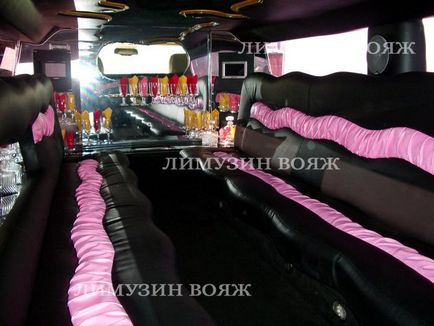 Închiriați un Hummer Limousine h2 roz