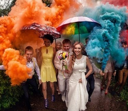 Кольоровий дим - оригінальне рішення для весільної фотосесії з рубрики весільна фотосесія -