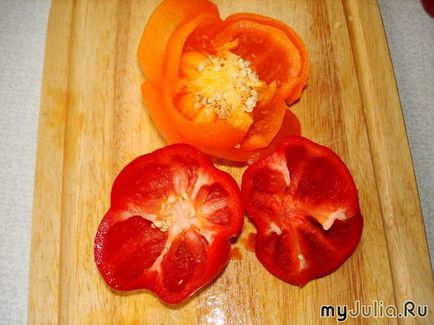 Квітка з болгарського перцю