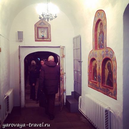 Danilovsky kolostor Moszkvában, a hely, ahol tárolni papucs Saint Spyridon, utazó (Danilov-kolostor Moszkva) Danilovsky kolostor Moszkvában, a hely, ahol tárolni papucs Saint Spyridon, utazó