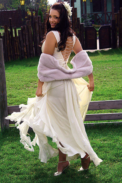 Timosenko lánya egy esküvői ruha egy disznó (a képen) (a „fleur d'orange” magazin, ami gyakran