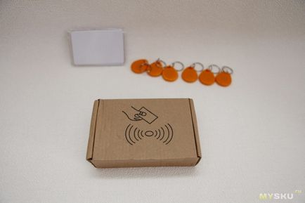 Дубликатор (копіювальник) ключів від домофона rfid 125khz em4100