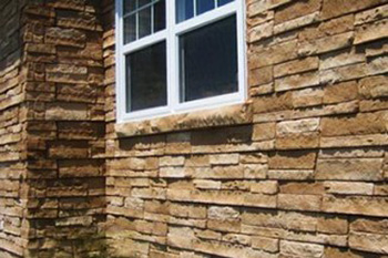 Panouri de fațadă cu un încălzitor pentru finisarea exterioară a casei