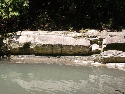 Геленджик, гора Шахан, похід до - грозовим брами