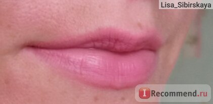 Ruj de culoarea buzelor și culoarea buzelor - 