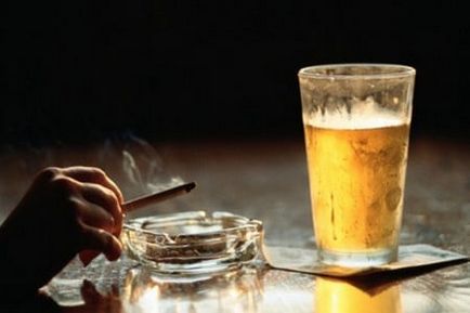 Cum să renunțați la consumul de alcool și fumatul în același timp (răspunsuri)