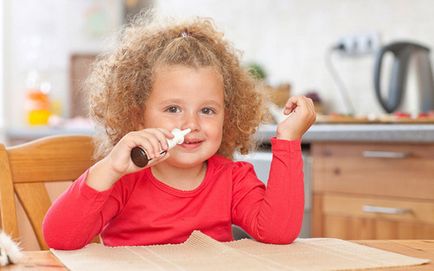 Як лікувати соплі у п'ятирічної дитини - ліки і народні методи