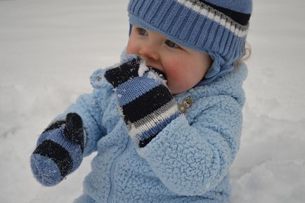 Як відучити дитину є сніг