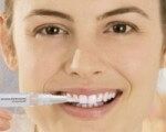 Як правильно користуватися зубною ниткою - рекомендації фахівців