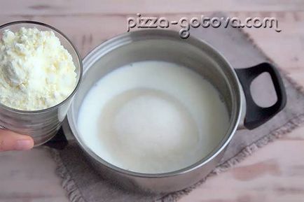 Cum să faci lapte condensat acasă