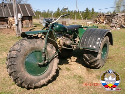 Cum sa faci o motocicleta si un vehicul de teren Ural