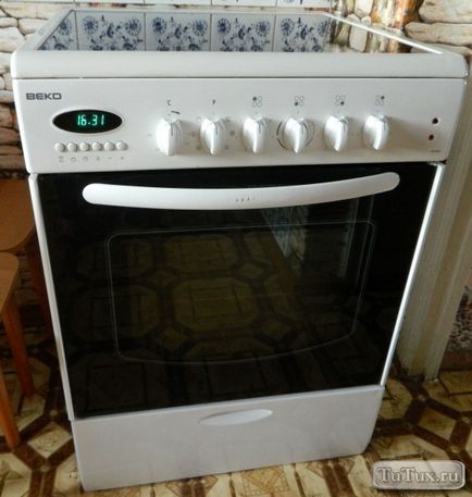 Як включити духовку на електроплиті beko m6604