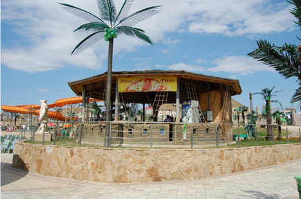Parcul acvatic Koktebel pentru adulți și copii