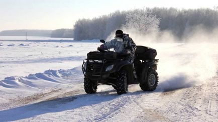 Cine va câștiga un snowmobil sau un quad, atvarmor