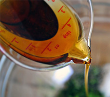 Caracteristicile utile și contraindicațiile uleiul de susan
