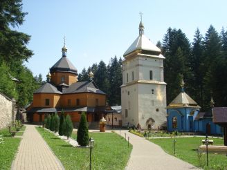 Mănăstirea Manyavsky, Ivano-Frankivsk