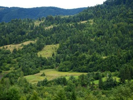 Școala și cascada Manyava (Ivano-Frankivsk-Maniava - obiective turistice, ce să vezi,