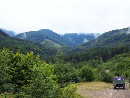 Манявський скит та водоспад (івано-франківськ-Манява - пам'ятки, що подивитися,